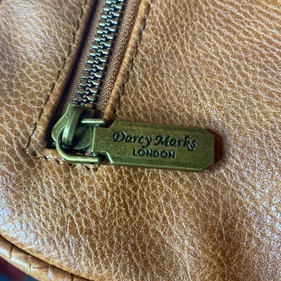 Darcy‎ Marks London Cognac Crossover Bag - Picture 2 of 10